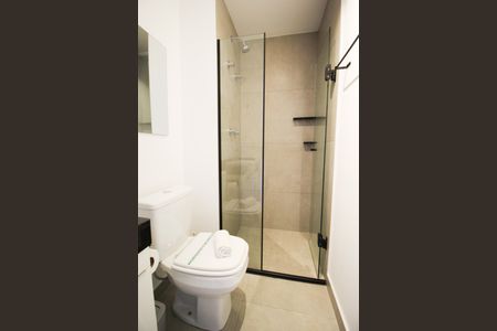 Banheiro Social de apartamento para alugar com 1 quarto, 24m² em Indianópolis, São Paulo