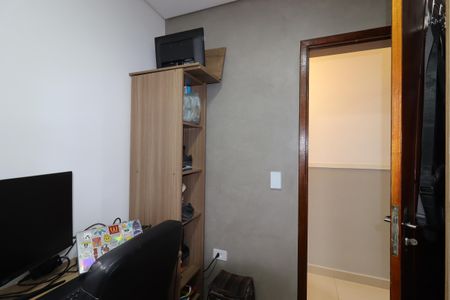 Apartamento à venda com 100m², 2 quartos e 1 vagaQuarto