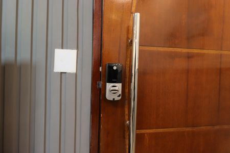 Apartamento à venda com 100m², 2 quartos e 1 vagaFechadura Eletrônica