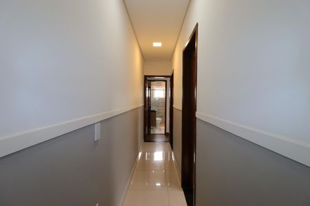 Apartamento à venda com 100m², 2 quartos e 1 vagaCorredor