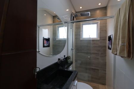 Apartamento à venda com 100m², 2 quartos e 1 vagaBanheiro da Suíte