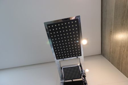 Apartamento à venda com 100m², 2 quartos e 1 vagaBanheiro da Suíte - Chuveiro