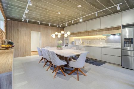 Casa à venda com 281m², 2 quartos e 2 vagas