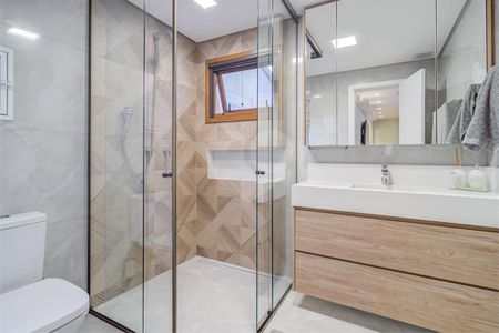 Casa à venda com 281m², 2 quartos e 2 vagas