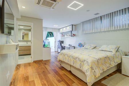 Casa à venda com 281m², 2 quartos e 2 vagas
