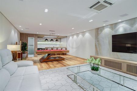 Casa à venda com 281m², 2 quartos e 2 vagas
