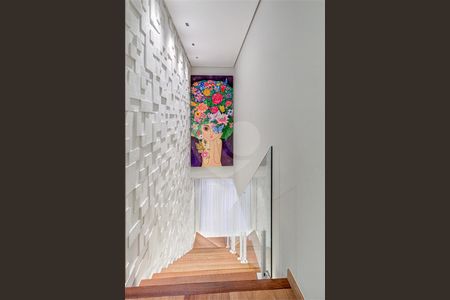 Casa à venda com 281m², 2 quartos e 2 vagas