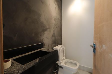 Casa à venda com 205m², 3 quartos e 4 vagasLavabo