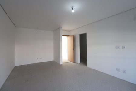 Casa à venda com 205m², 3 quartos e 4 vagasSuíte 1