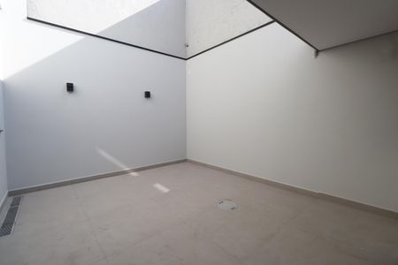 Casa à venda com 205m², 3 quartos e 4 vagasChurrasqueira