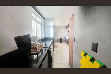 Apartamento à venda com 138m², 3 quartos e 4 vagas