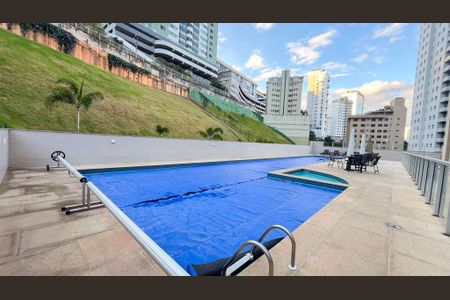 Apartamento à venda com 138m², 3 quartos e 4 vagas