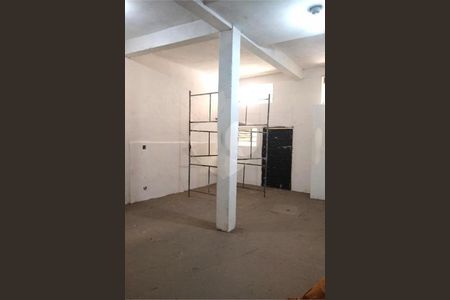 Casa à venda com 617m², 3 quartos e sem vaga