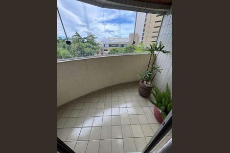Apartamento à venda com 130m², 4 quartos e 2 vagas