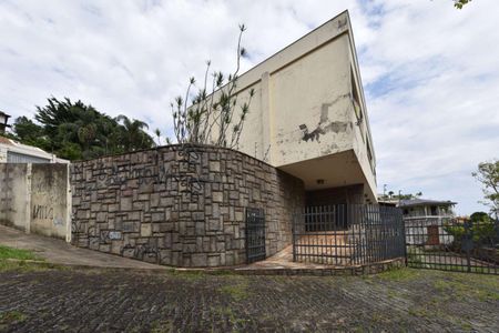 Casa à venda com 679m², 6 quartos e 6 vagas