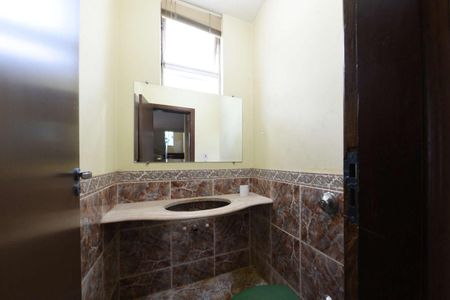 Casa à venda com 679m², 6 quartos e 6 vagas