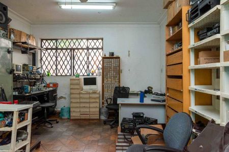 Casa à venda com 270m², 4 quartos e 7 vagas