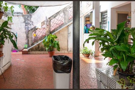 Casa à venda com 270m², 4 quartos e 7 vagas