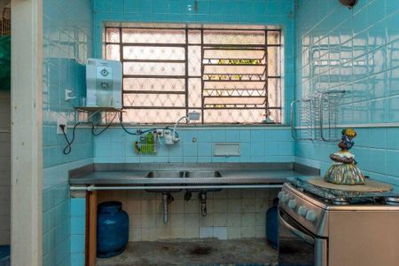 Casa à venda com 270m², 4 quartos e 7 vagas