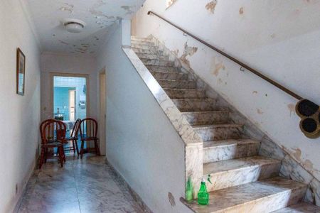 Casa à venda com 270m², 4 quartos e 7 vagas