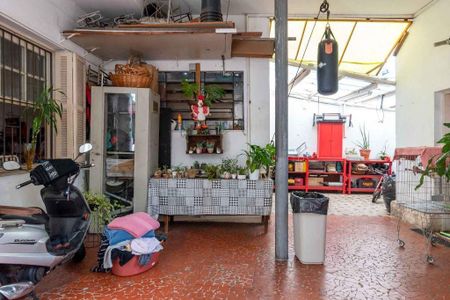 Casa à venda com 270m², 4 quartos e 7 vagas