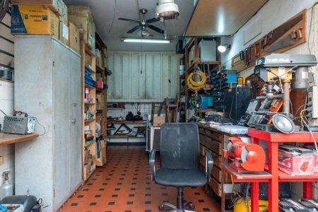 Casa à venda com 270m², 4 quartos e 7 vagas