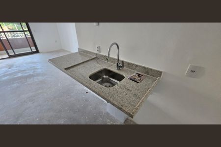 Studio à venda com 34m², 1 quarto e sem vaga Studio à venda com 34m², 1 quarto e sem vagaCozinha