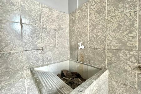 Casa à venda com 300m², 3 quartos e 3 vagas Casa à venda com 300m², 3 quartos e 3 vagasÁrea de Serviço
