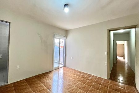 Casa à venda com 300m², 3 quartos e 3 vagas Casa à venda com 300m², 3 quartos e 3 vagasSuite