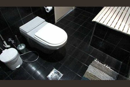 Apartamento à venda com 80m², 2 quartos e sem vaga