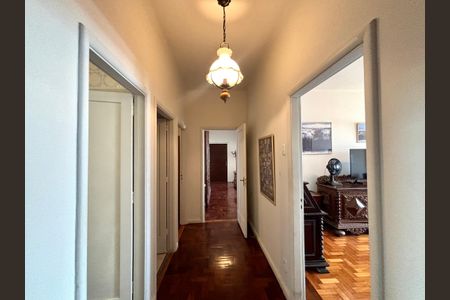 Corredor de apartamento à venda com 3 quartos, 167m² em Copacabana, Rio de Janeiro