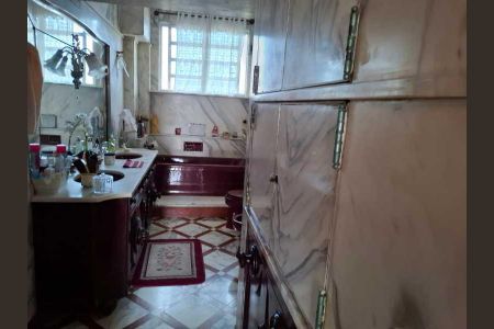 Apartamento à venda com 286m², 4 quartos e 1 vaga