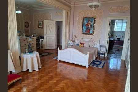 Apartamento à venda com 286m², 4 quartos e 1 vaga