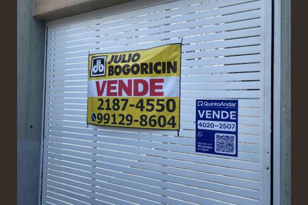 Casa de condomínio à venda com 186m², 4 quartos e 2 vagasPlaca