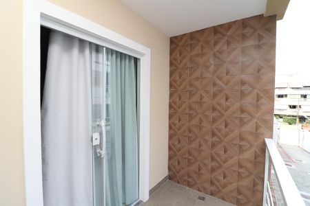 Casa de condomínio à venda com 186m², 4 quartos e 2 vagasVaranda