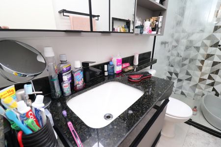 Casa de condomínio à venda com 186m², 4 quartos e 2 vagasBanheiro da Suíte 3