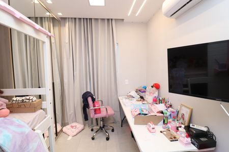 Casa de condomínio à venda com 186m², 4 quartos e 2 vagasQuarto 2