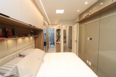 Casa de condomínio à venda com 186m², 4 quartos e 2 vagasSuíte 3