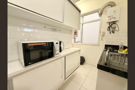 Apartamento à venda com 45m², 1 quarto e sem vaga
