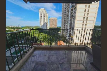 Apartamento à venda com 96m², 2 quartos e 1 vaga