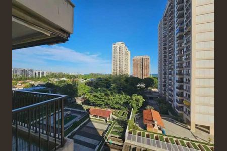 Apartamento à venda com 96m², 2 quartos e 1 vaga