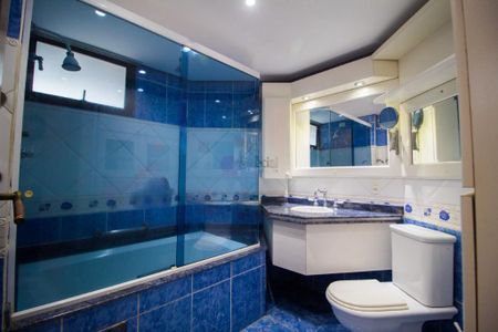 Apartamento à venda com 347m², 5 quartos e 3 vagas