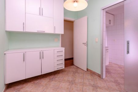 Apartamento à venda com 157m², 4 quartos e 2 vagas Apartamento à venda com 157m², 4 quartos e 2 vagasCopa