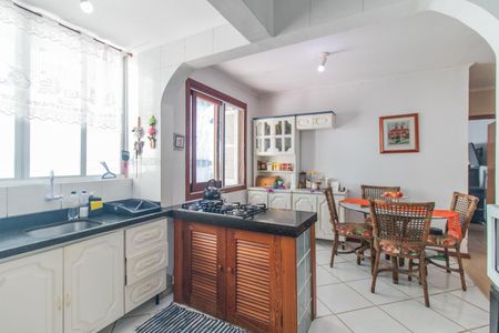 Apartamento à venda com 82m², 3 quartos e 2 vagas Apartamento à venda com 82m², 3 quartos e 2 vagasCozinha e Área de Serviço