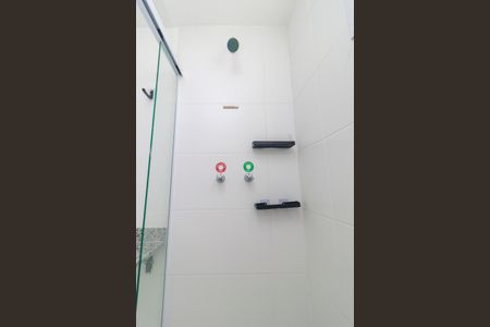 Apartamento para alugar com 69m², 3 quartos e 1 vaga Apartamento para alugar com 69m², 3 quartos e 1 vagaSuíte - Banheiro