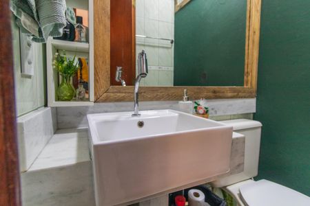 Casa de condomínio à venda com 96m², 3 quartos e 1 vaga Casa de condomínio à venda com 96m², 3 quartos e 1 vagaLavabo