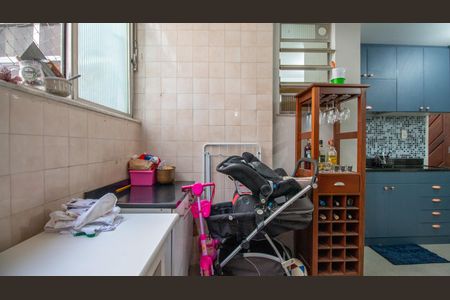 Apartamento à venda com 60m², 2 quartos e 1 vaga Apartamento à venda com 60m², 2 quartos e 1 vagaÁrea de Serviço