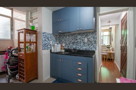 Apartamento à venda com 60m², 2 quartos e 1 vaga Apartamento à venda com 60m², 2 quartos e 1 vagaCozinha