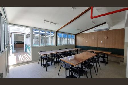 Apartamento à venda com 60m², 2 quartos e 1 vaga Apartamento à venda com 60m², 2 quartos e 1 vagaÁrea comum