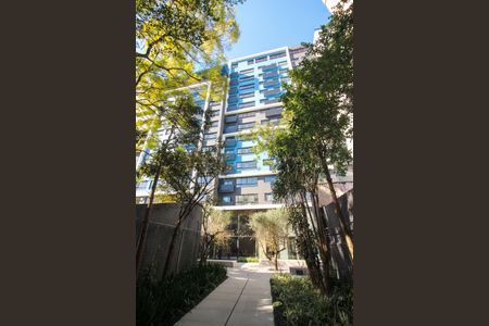 Studio à venda com 28m², 1 quarto e sem vaga Studio à venda com 28m², 1 quarto e sem vagaFachada do bloco